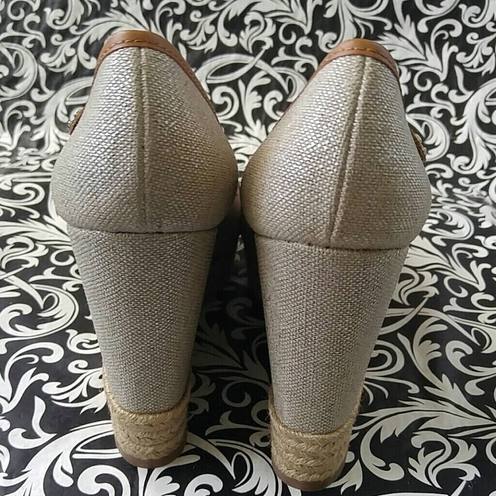 TORY BURCH MAJORCA WEDGES - Picture 4 of 6